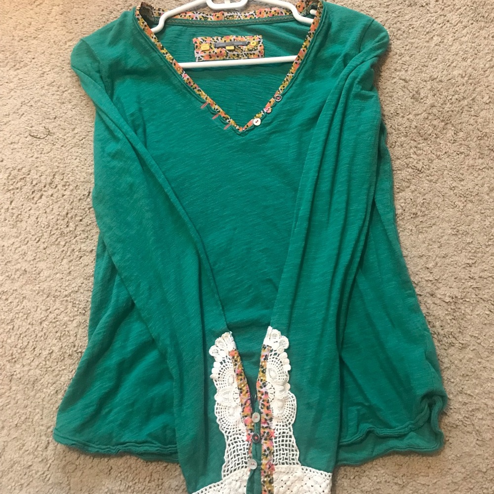 Long Sleeve Green Shirt